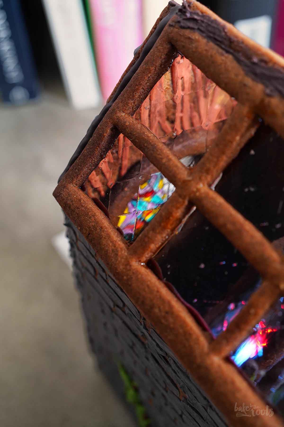 Wednesday Gingerbread Book Nook | Bake to the roots
