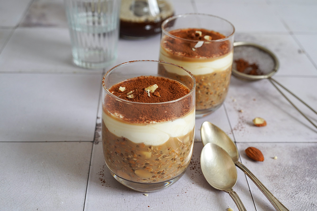 Tiramisu Overnight Oats | Bake to the roots
