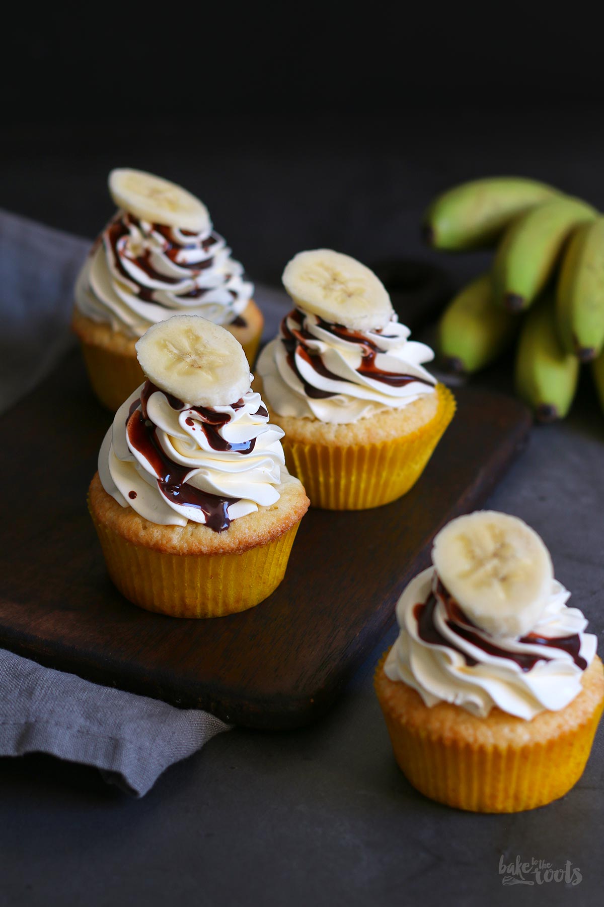 Banana Cupcakes mit Swiss Meringue Buttercreme | Bake to the roots