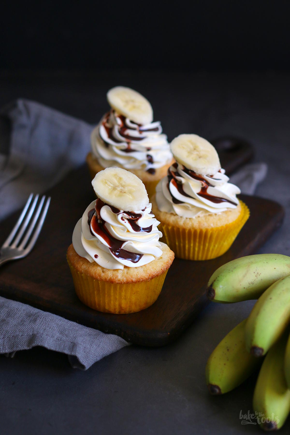 Banana Cupcakes mit Swiss Meringue Buttercreme | Bake to the roots