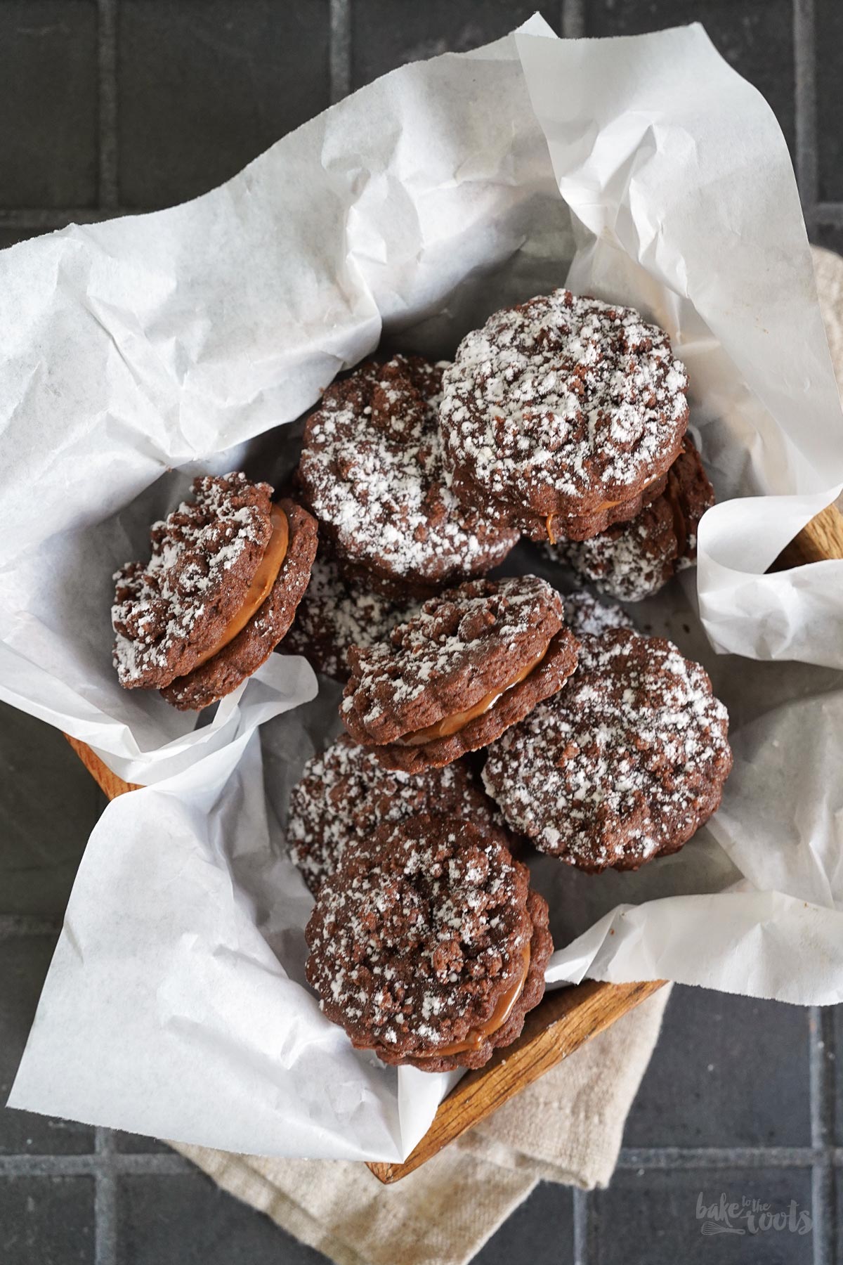 Schoko Streuselplätzchen mit Nougat & Biscoff | Bake to the roots