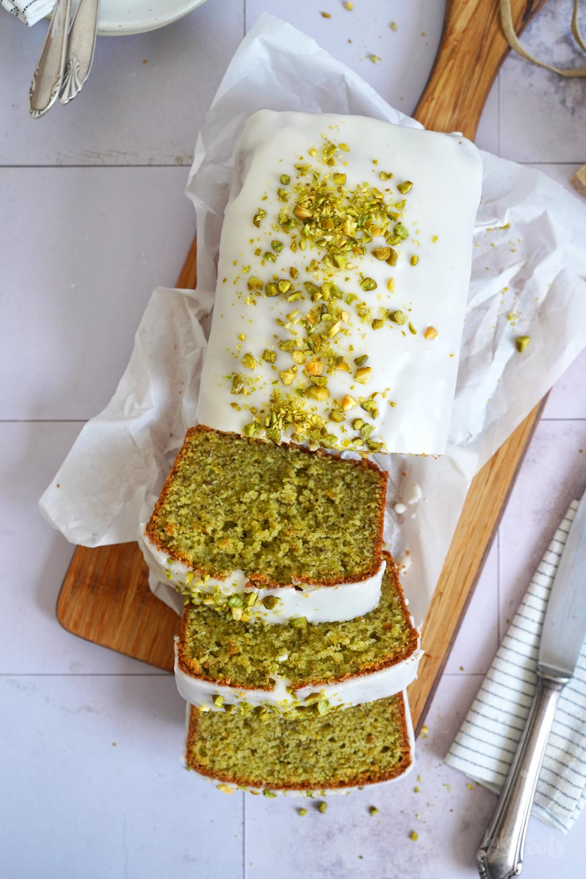 Pistazien & Mandeln Kastenkuchen | Bake to the roots