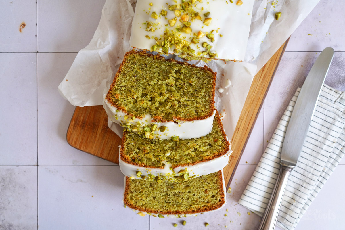 Pistazien & Mandeln Kastenkuchen | Bake to the roots