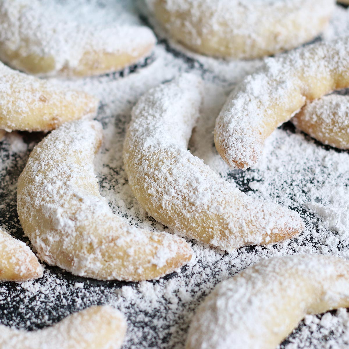 Einfache Ingwer Kipferl | Bake to the roots