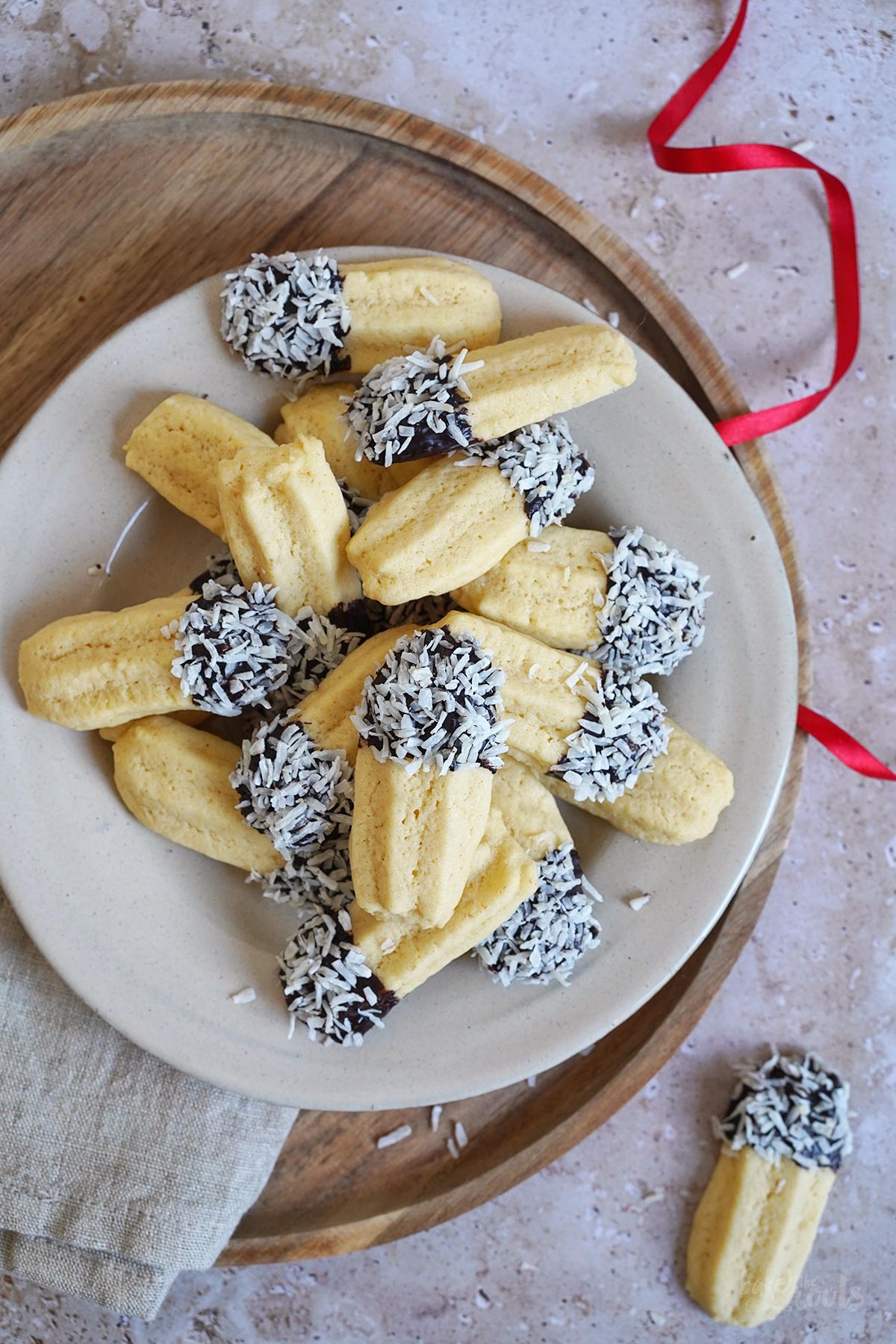 Kokos Spritzgebäck Stangen | Bake to the roots