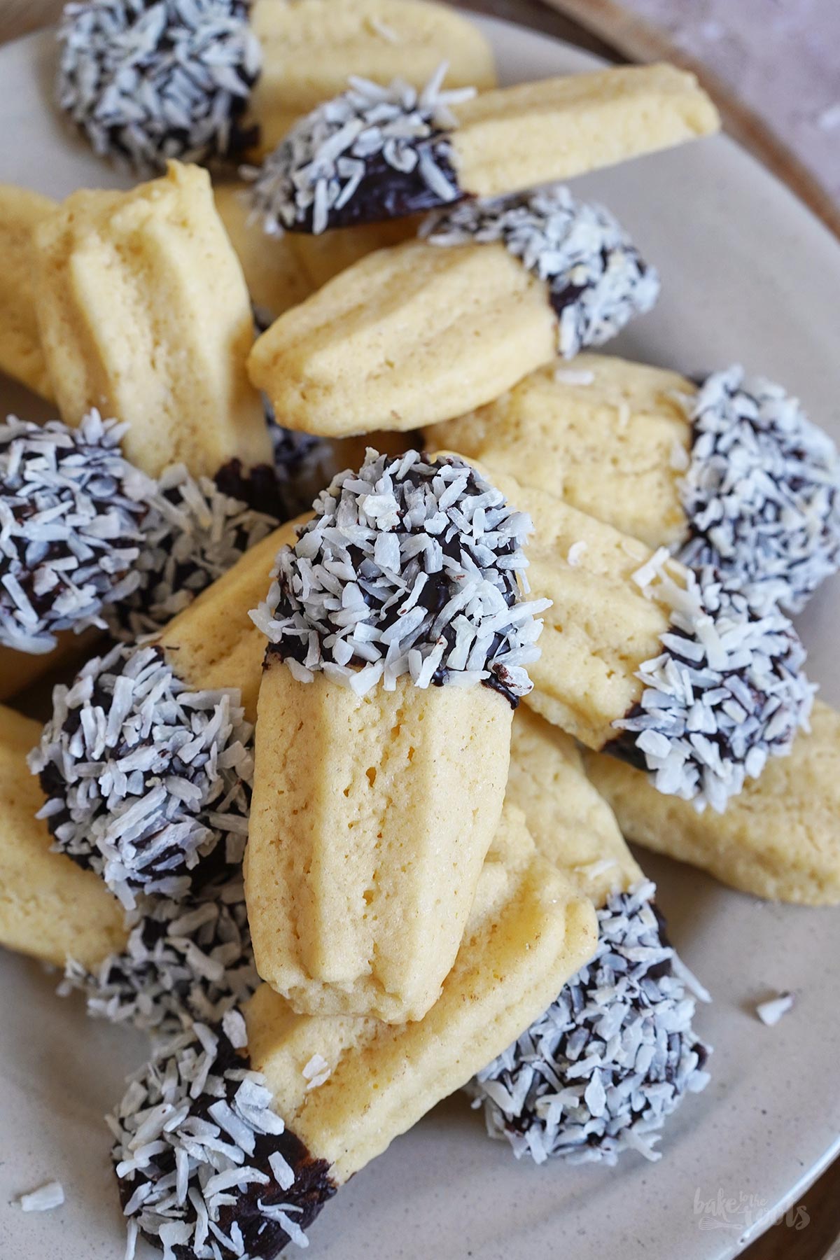 Kokos Spritzgebäck Stangen | Bake to the roots