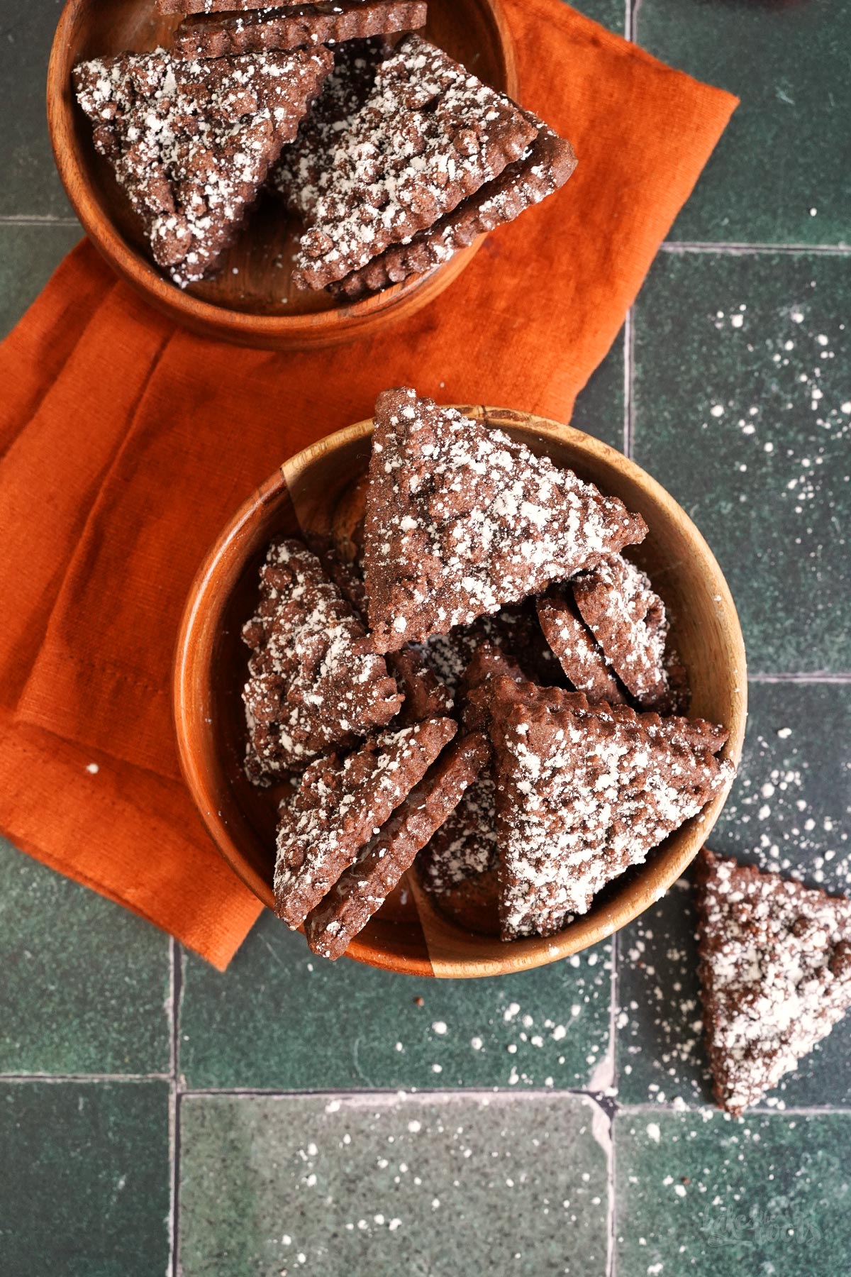 Schokolade Streusel Plätzchen mit Quittengelee | Bake to the roots