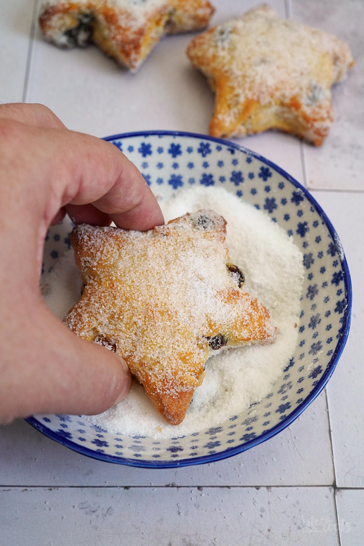 Einfache (Quark) Stollensterne | Bake to the roots