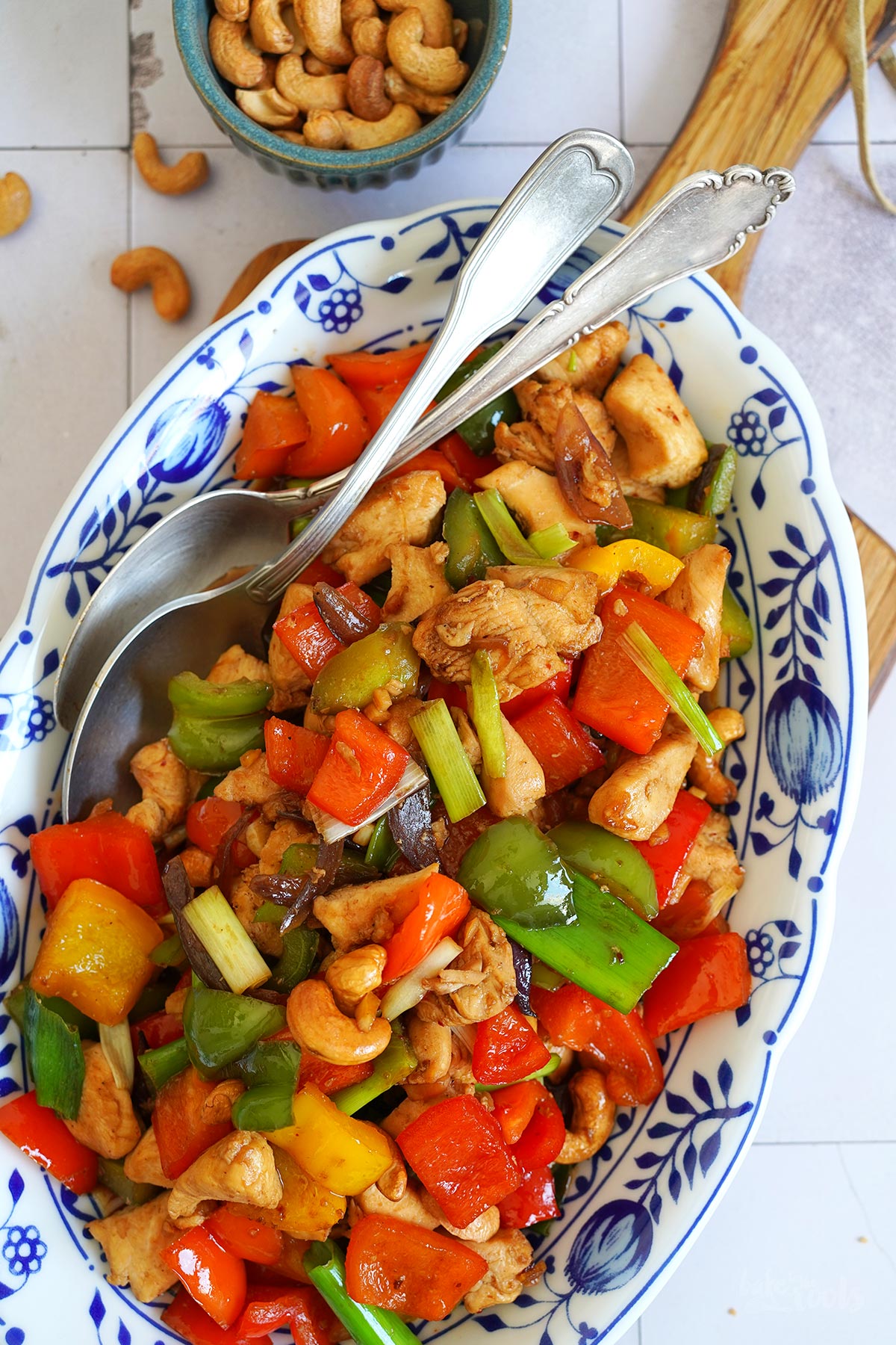 Cashew Chicken mit Reis | Bake to the roots