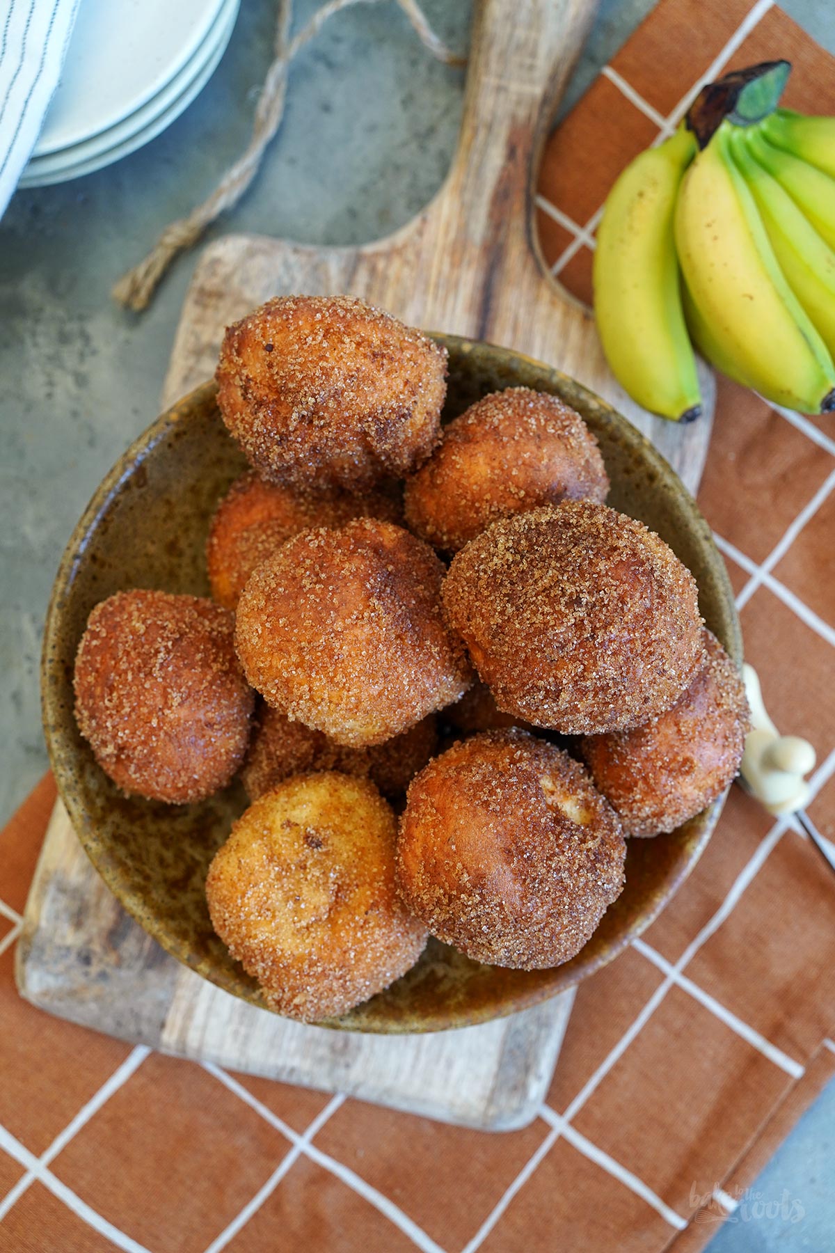 Bananen Quarkbällchen aus dem AirFryer | Bake to the roots