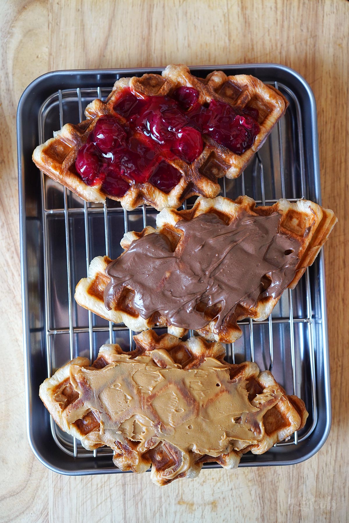 Einfache Croffles (Croissant Waffeln) | Bake to the roots