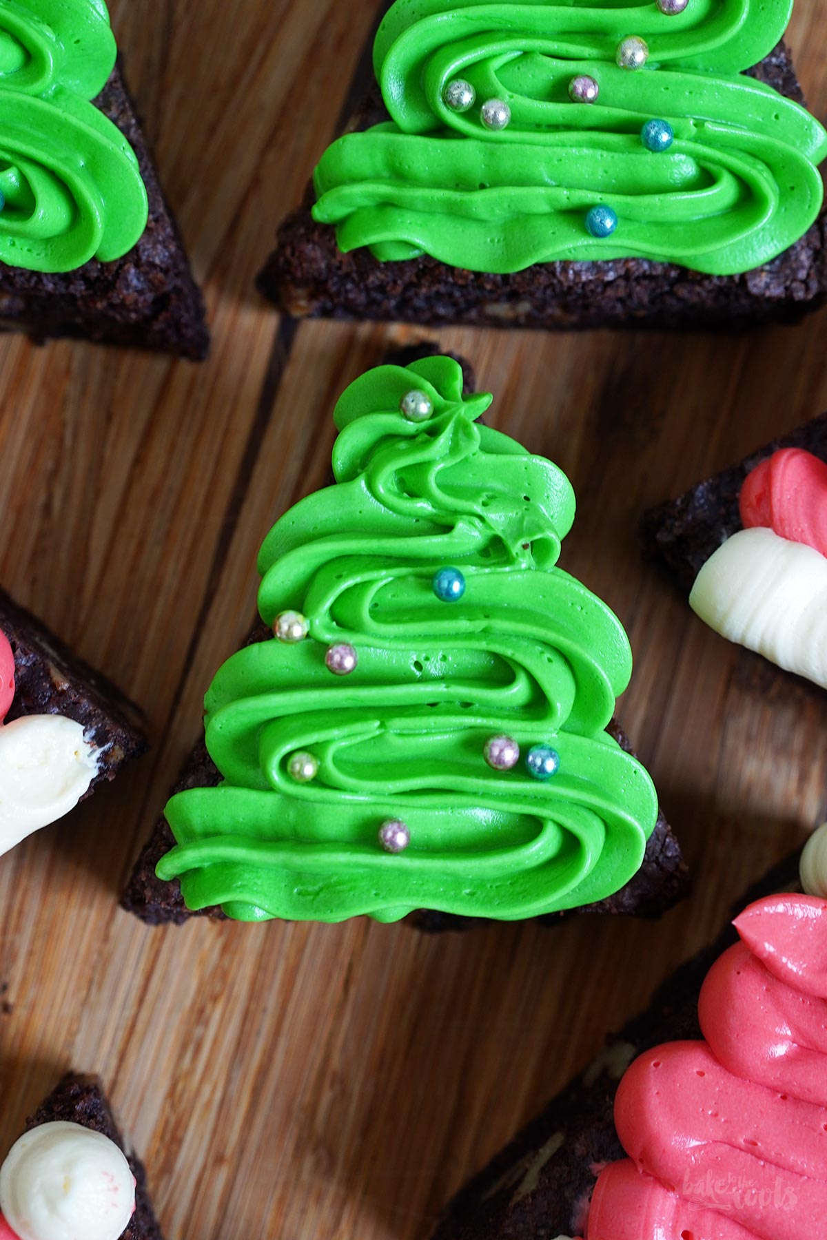 Xmas Walnut Brownies | Bake to the roots