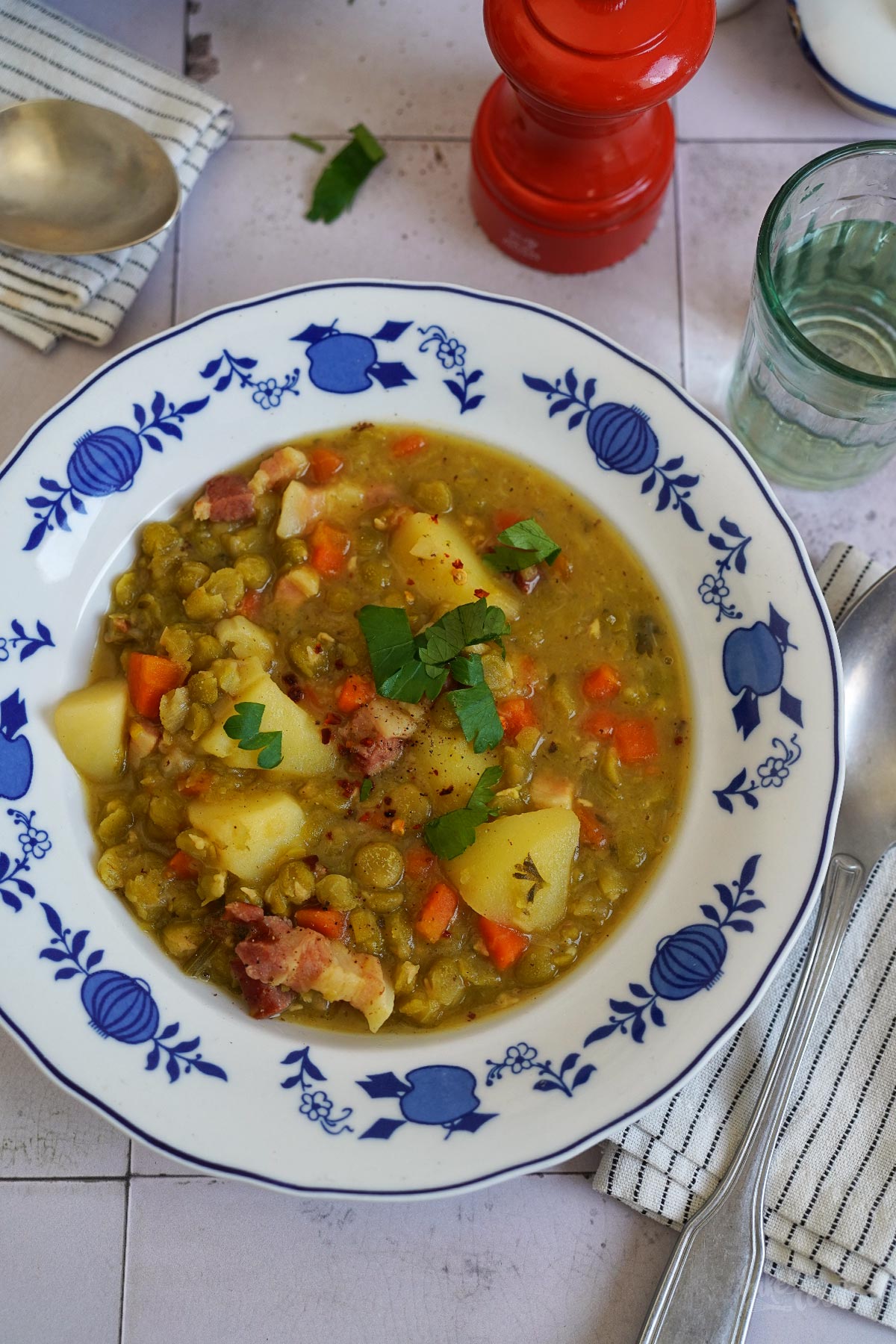 Deftiger Erbseneintopf (Bundeswehr Edition) | Bake to the roots