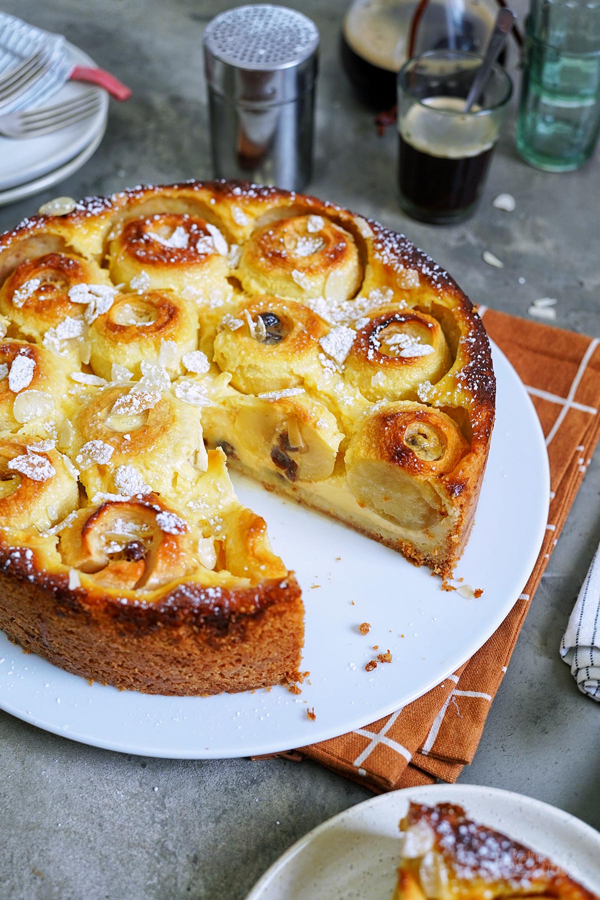 Einfacher Bratapfelkuchen (mit Pudding) | Bake to the roots