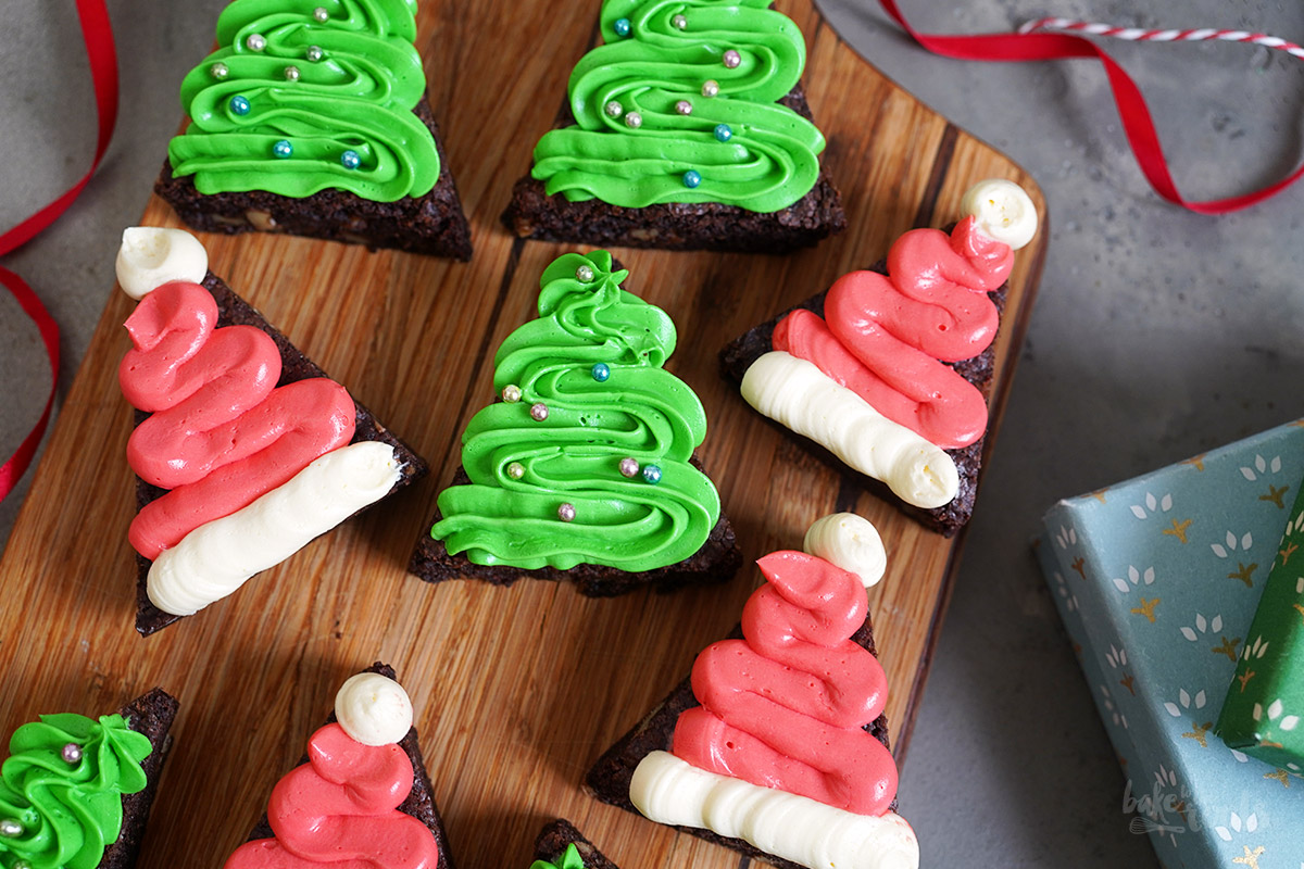 Xmas Walnut Brownies | Bake to the roots