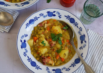 Deftiger Erbseneintopf (Bundeswehr Edition) | Bake to the roots