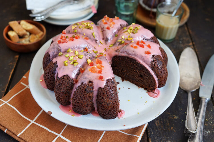 Einfacher Glühweinkuchen mit Schokolade | Bake to the roots