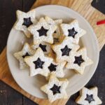 Mandelsterne mit Marmelade | Bake to the roots