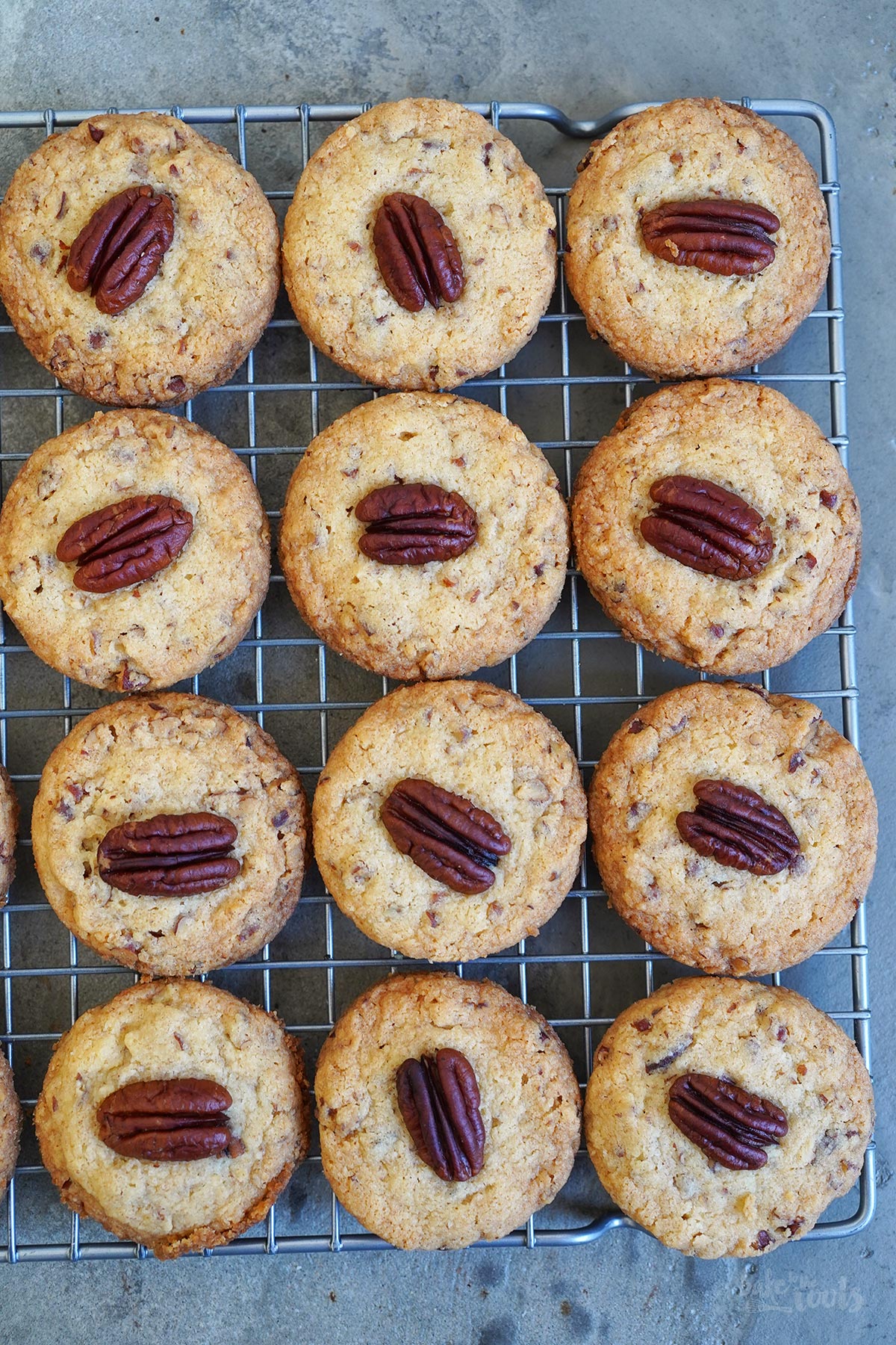 Einfache Pecan Sandies | Bake to the roots