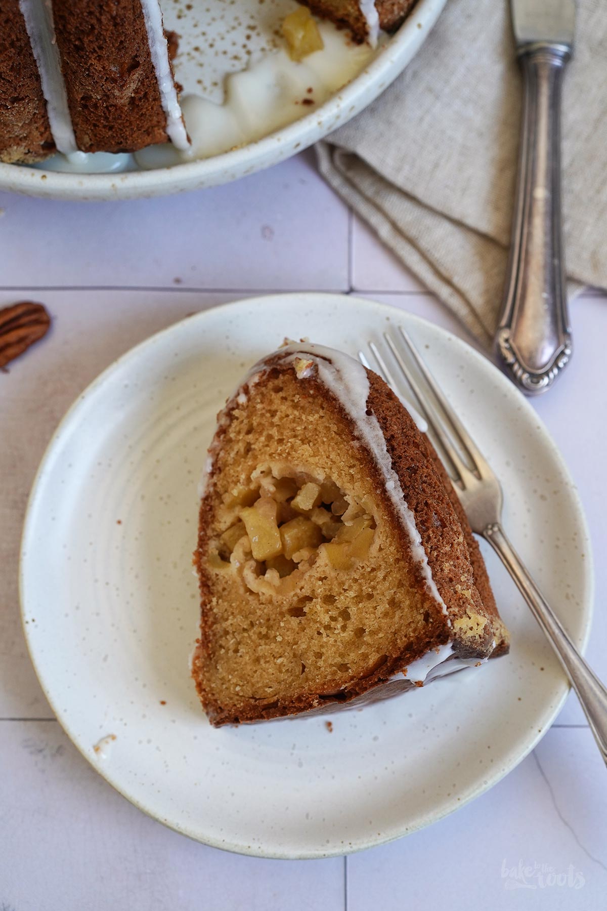 Apple Pie Bundt Cake | Bake to the roots