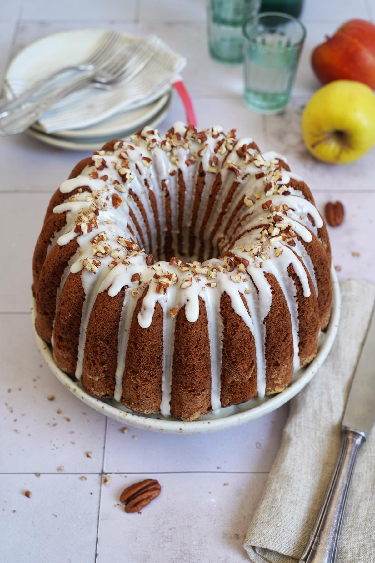 Apple Pie Bundt Cake | Bake to the roots