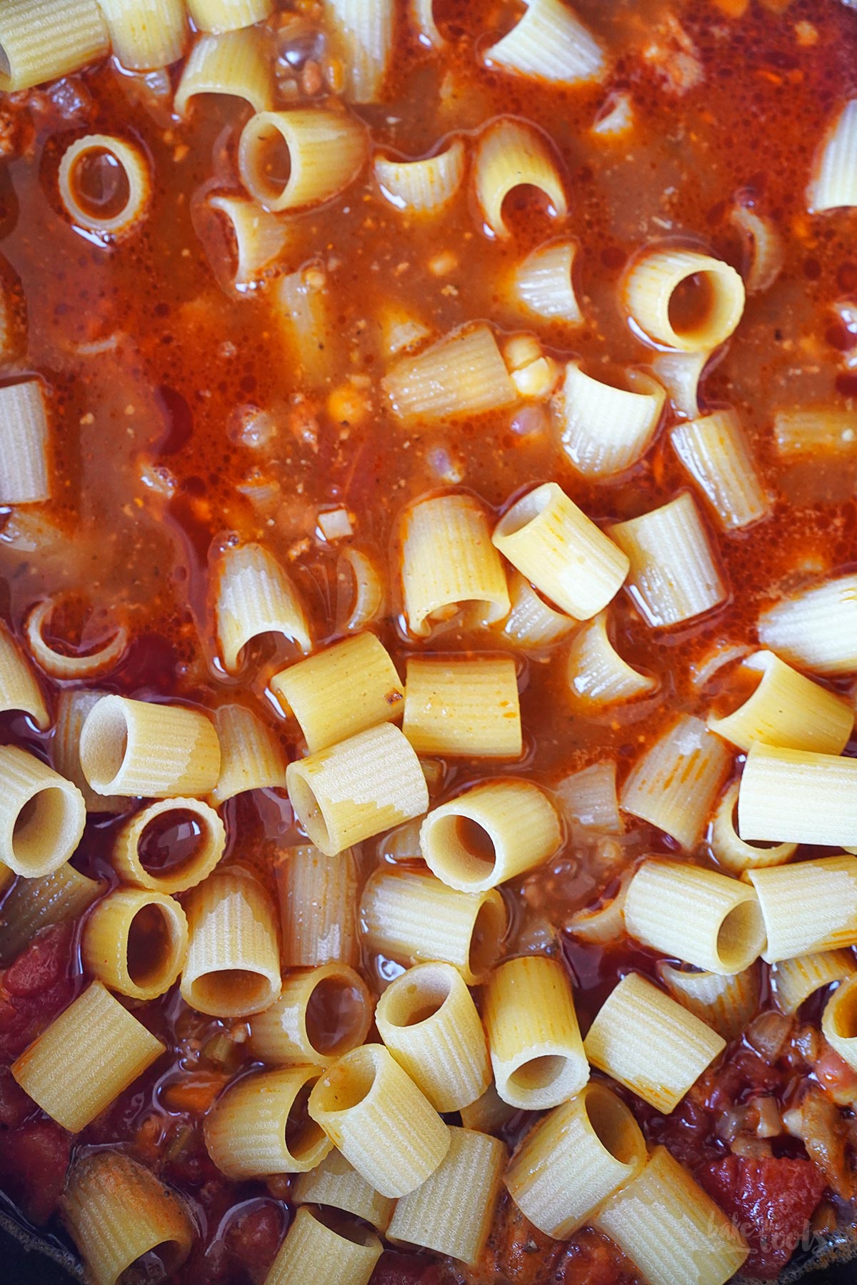 One-Pot Pasta with Chickpeas & Chorizo | Bake to the roots