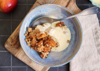 AirFryer Apfel Crumble | Bake to the roots