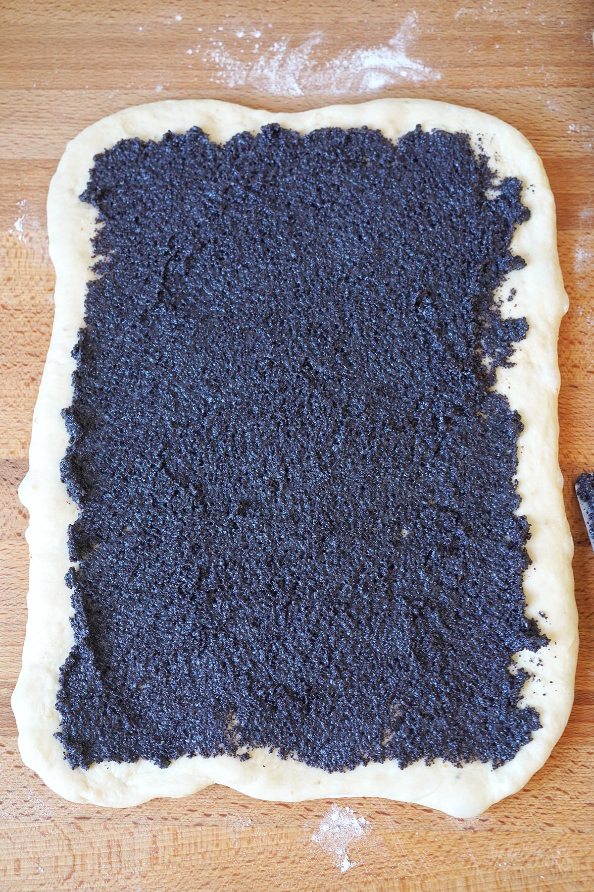 Mohn Marzipan Hefezopf | Bake to the roots