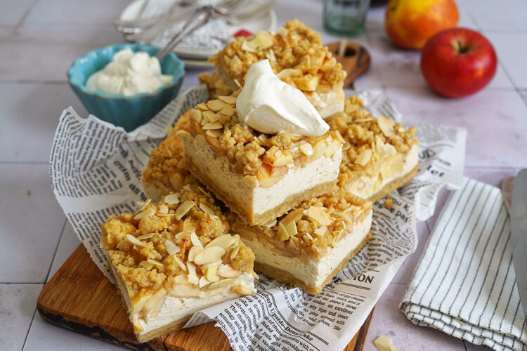 Apfel Streusel Käsekuchen (vom Blech) | Bake to the roots
