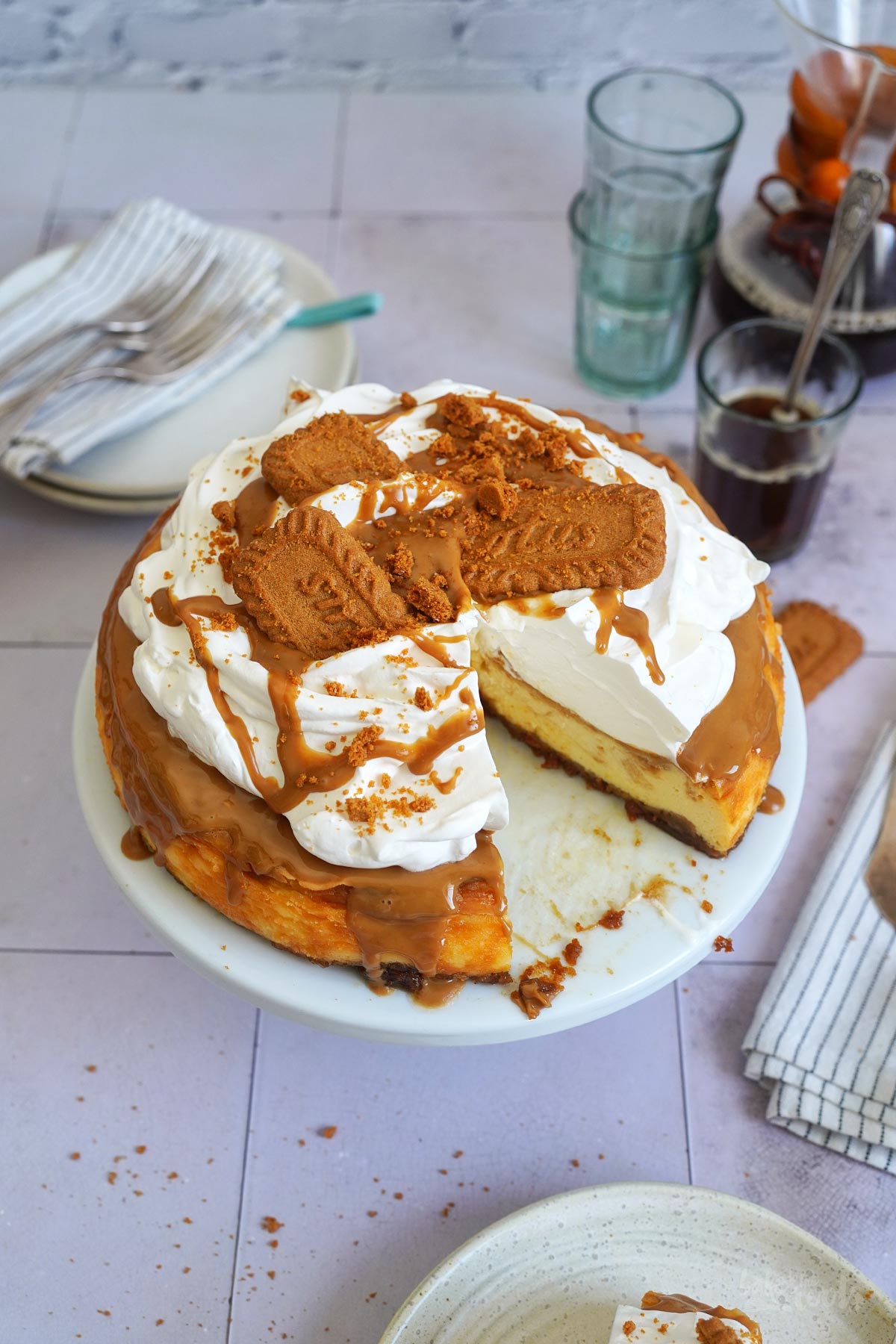 Lotus Biscoff Cheesecake | Bake to the roots