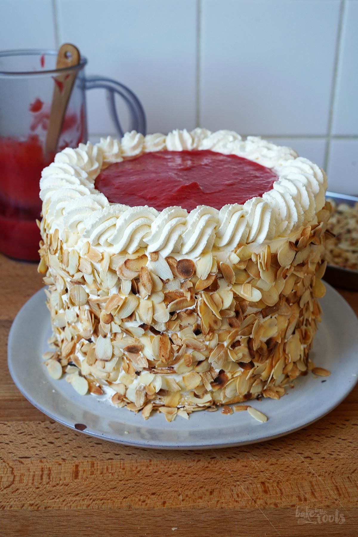 Strawberry & Raspberry Layer Cake | Bake to the roots