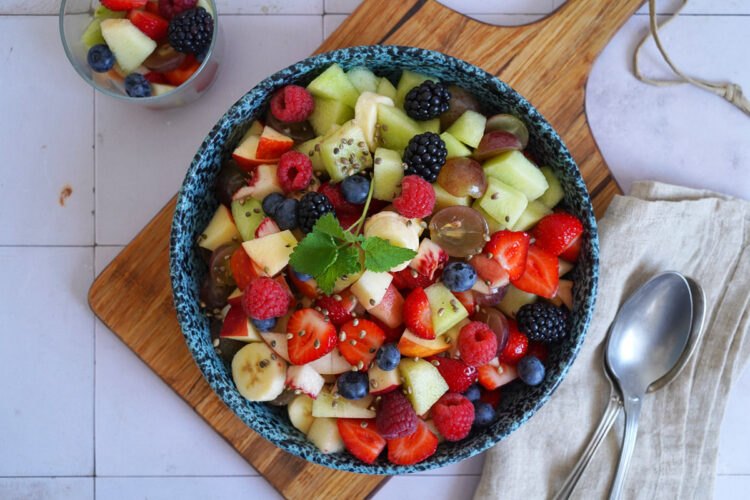 Einfacher Obstsalat | Bake to the roots