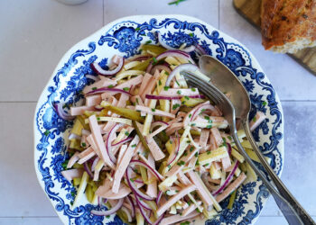 Einfacher Schweizer Wurstsalat | Bake to the roots