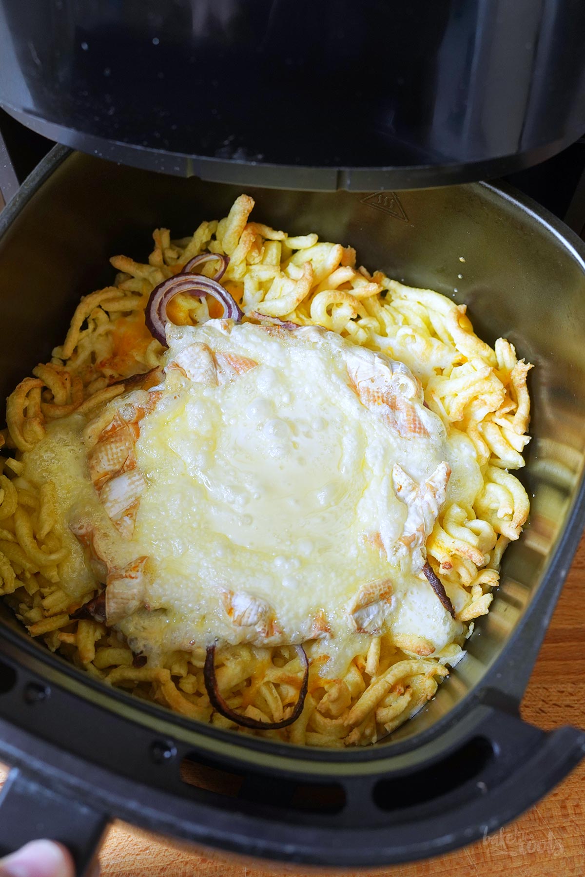 Air Fryer German Käsespätzle aka. Cheese Noodles | Bake to the roots