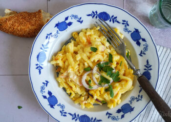 Einfache AirFryer Käsespätzle | Bake to the roots