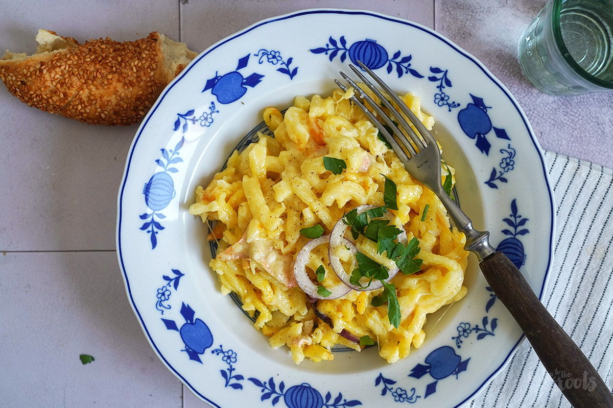 Einfache AirFryer Käsespätzle | Bake to the roots