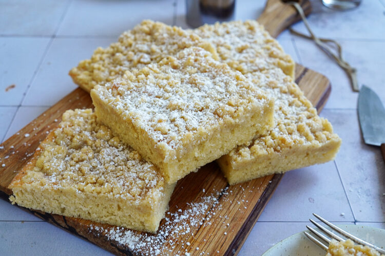Einfacher Streuselkuchen (ohne Hefe) | Bake to the roots