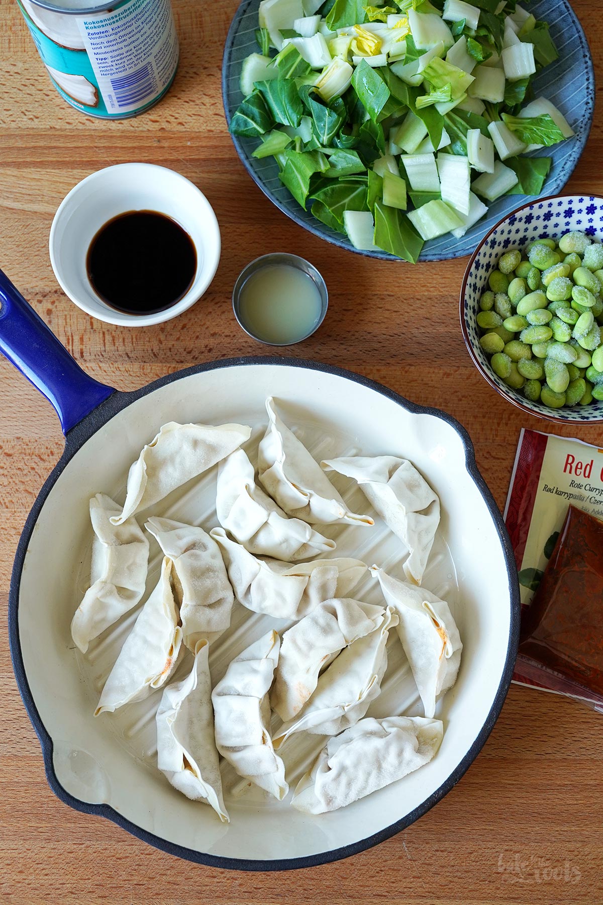 One-Pot Gyozas aus dem Ofen | Bake to the roots