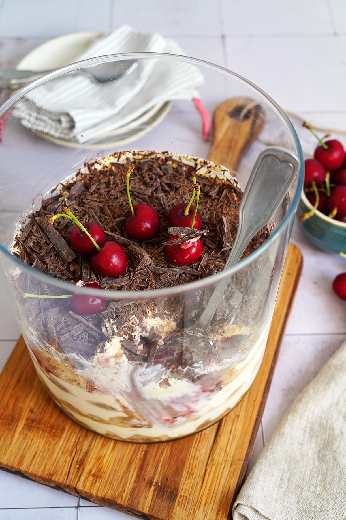 Schwarzwälder Kirsch Tiramisu | Bake to the roots