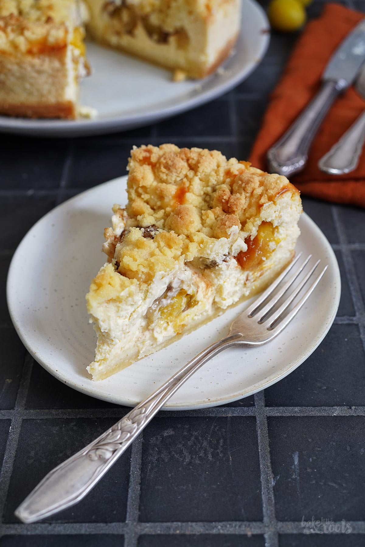 Mirabellen Streusel Käsekuchen | Bake to the roots