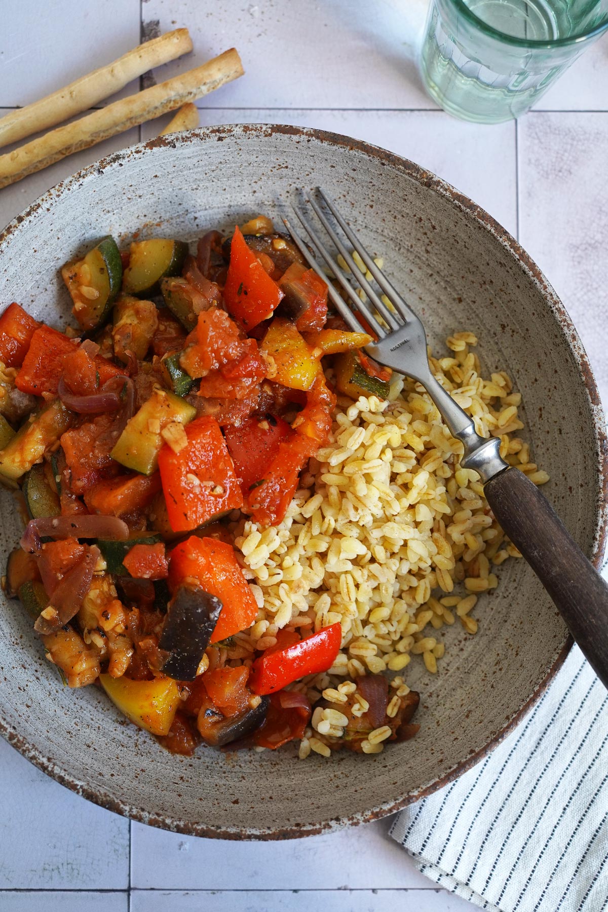 Einfaches Ratatouille mit Sonnenweizen | Bake to the roots
