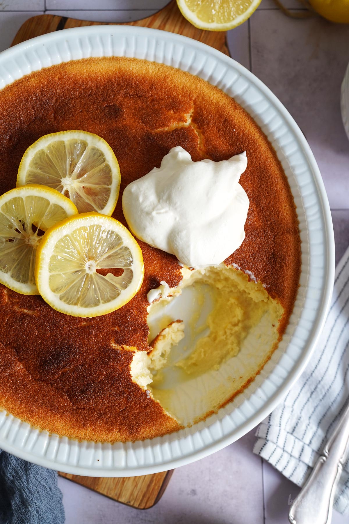 Zitrone & Weiße Schokolade Puddingkuchen | Bake to the roots