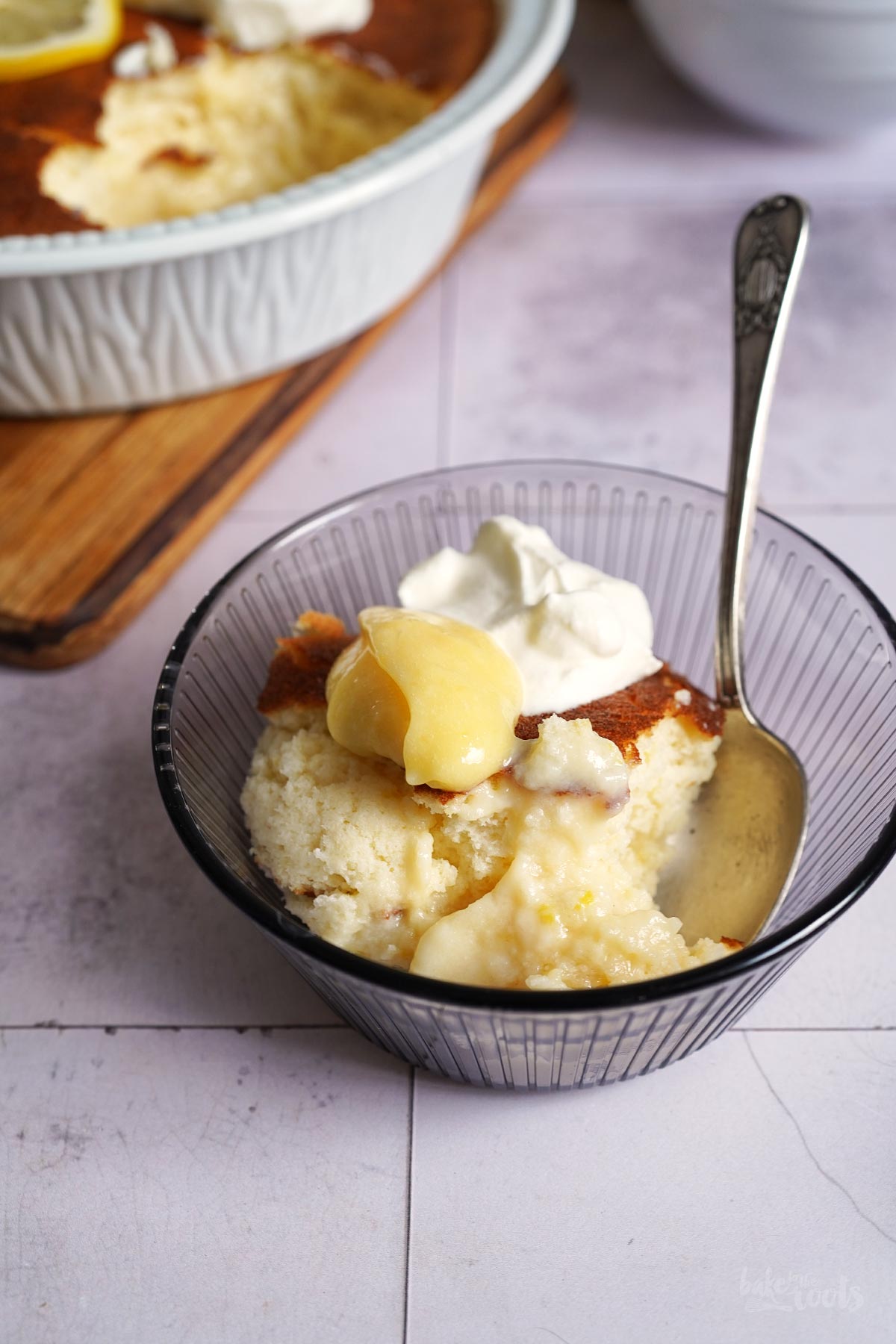 Zitrone & Weiße Schokolade Puddingkuchen | Bake to the roots