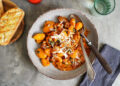 Schnelle Gnocchi mit Chorizo, Pesto Rosso & Spinat | Bake to the roots