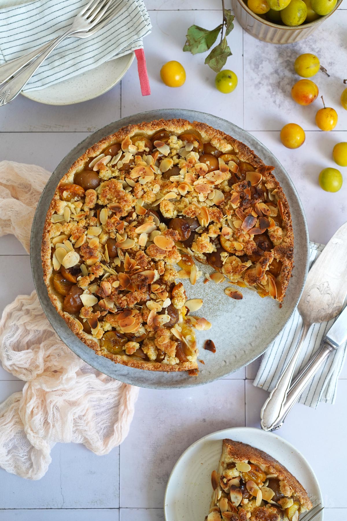 Mirabellen Pudding Streuselkuchen | Bake to the roots