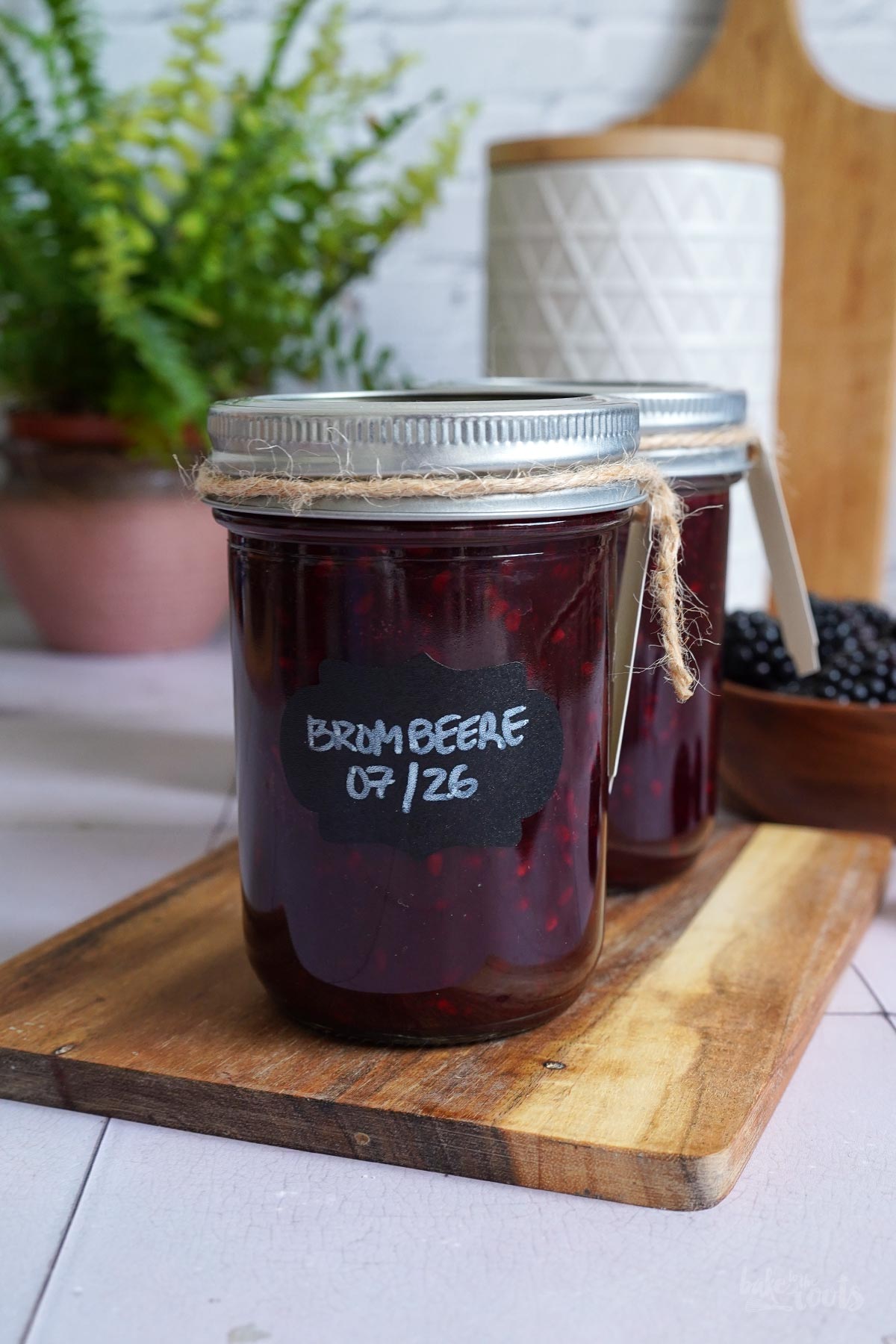 Einfache Brombeeren Marmelade (zuckerfrei) | Bake to the roots