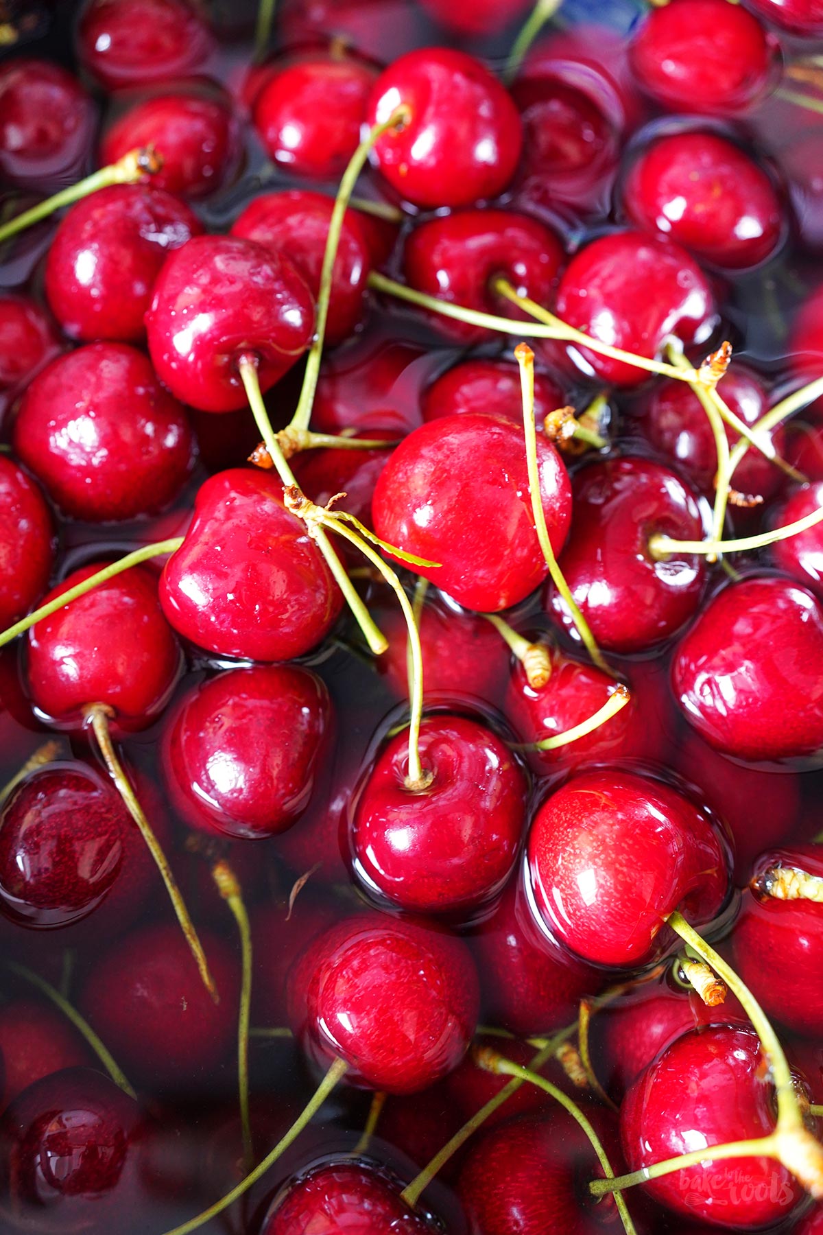 Einfache Kirschmarmelade mit Vanille (zuckerfrei) | Bake to the roots