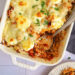 Bratwurst Bolognese Nudelauflauf | Bake to the roots