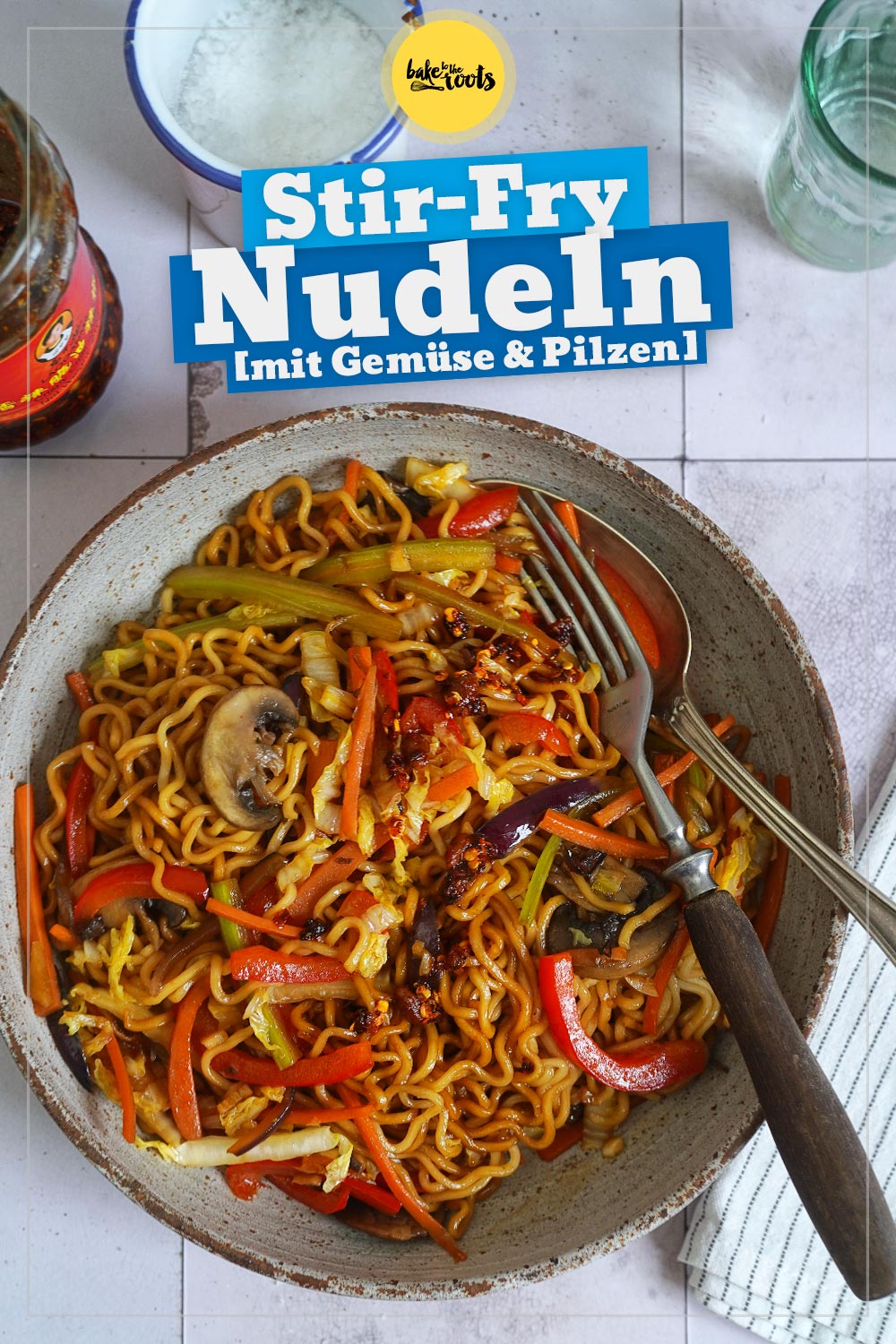 Wok Nudeln mit Gemüse & Pilzen | Bake to the roots