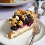 Brombeeren Pudding Streuselkuchen | Bake to the roots